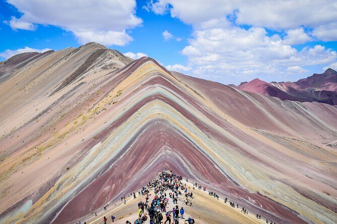 Rainbow Mountain Tour From Cusco - Group Tour - Why Rainbow Mountain is a 4:00 a.m. kind of trip