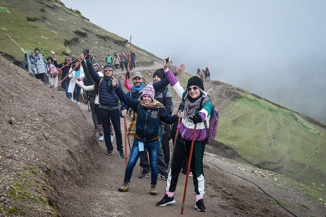 Rainbow Mountain Tour From Cusco - Group Tour - Rainbow Mountain free time: photos, breath, and staying comfortable