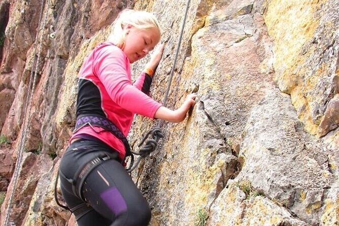 Rock Climbing full day - Beginner and Advanced Routes: Trying More Than One Level