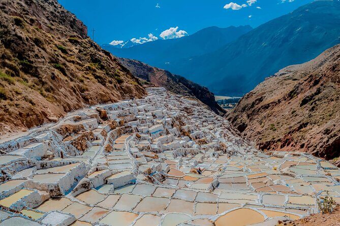 Sacred Valley Day Trip from Cusco with Maras & Moray - Urubamba lunch: included buffet you can actually plan around