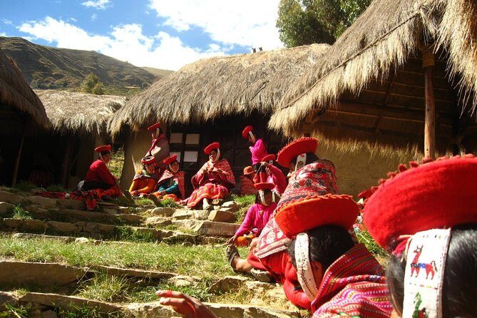Sacred Valley of the Inkas Full Day Tour - Chinchero: Colonial-Era Color Meets Craft Workshop Time