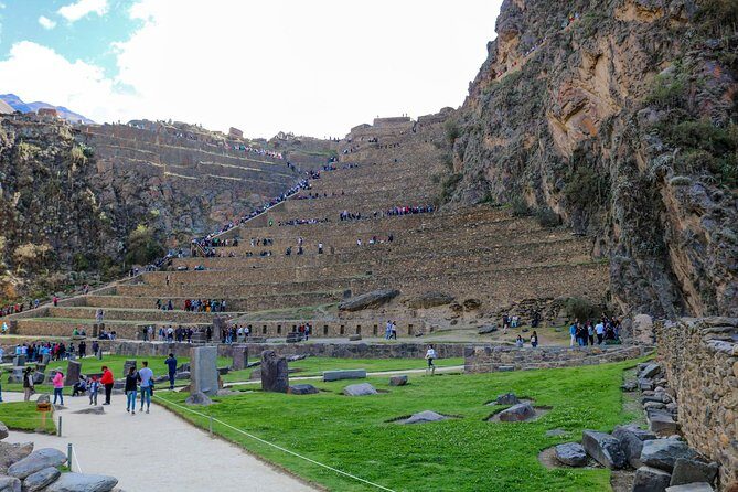 Sacred Valley Pisac Ollantaytambo and Chinchero Full-Day Tour - Getting Picked Up in Cusco: Willka Travel and Your Meeting Point