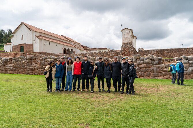 Sacred Valley Tour with Machu Picchu 2 days with Hotel and Buffet - Ollantaytambo to Aguas Calientes: the train part that makes Machu Picchu easier