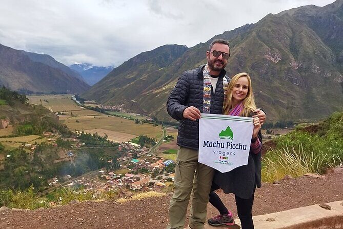 Sacred Valley VIP Private Tour - Urubamba: Buffet Lunch in the Heart of the Valley
