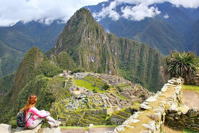 Short Inca Trail 2 Day Hike to Machu Picchu with Permits & Train - Aguas Calientes night: where the comfort comes in