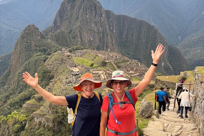 Short Inca Trail to Machu Picchu 2 Days and 1 Night - Day 2: Bus Up, Sunrise Timing (Season-Dependent), and a Guided Machu Picchu Citadel Tour