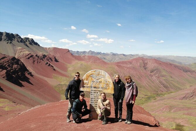 The Vinicunca Rainbow Mountain in a day from Cusco - Guides like John, Wilson, and Andrés: what you get besides directions