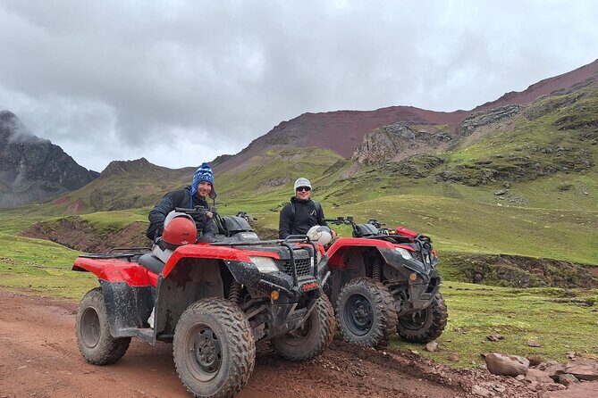 Tour EN Cuatrimoto POR la Montaña 7 Colors Hike 5 Minutes - 3–4am Starts for Vinicunca: Beating the Crowd Is the Whole Point