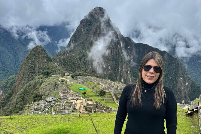 Tour to Machu Picchu by Train from Cusco - Cusco pickup and Ollantaytambo: the early start factor