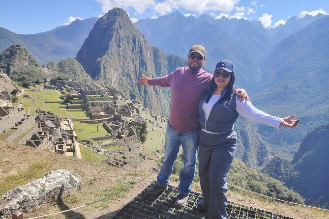 Tour to Machu Picchu by Train from Cusco - The train ride to Aguas Calientes: comfort with a purpose
