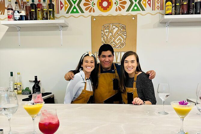 Vegan Peruvian Cooking Class Cocktails and Local Market in Cusco - Who this vegan cooking class is best for
